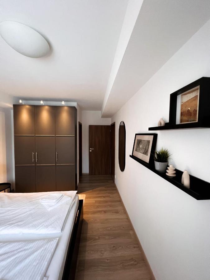 Luxury Apartments Panorama โดโนวาลี ภายนอก รูปภาพ