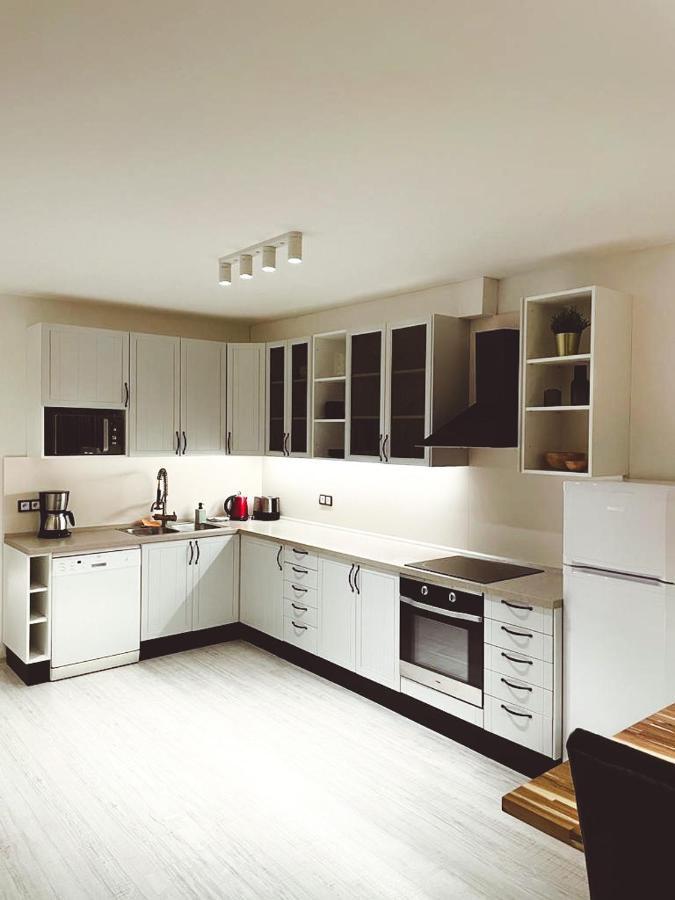 Luxury Apartments Panorama โดโนวาลี ภายนอก รูปภาพ